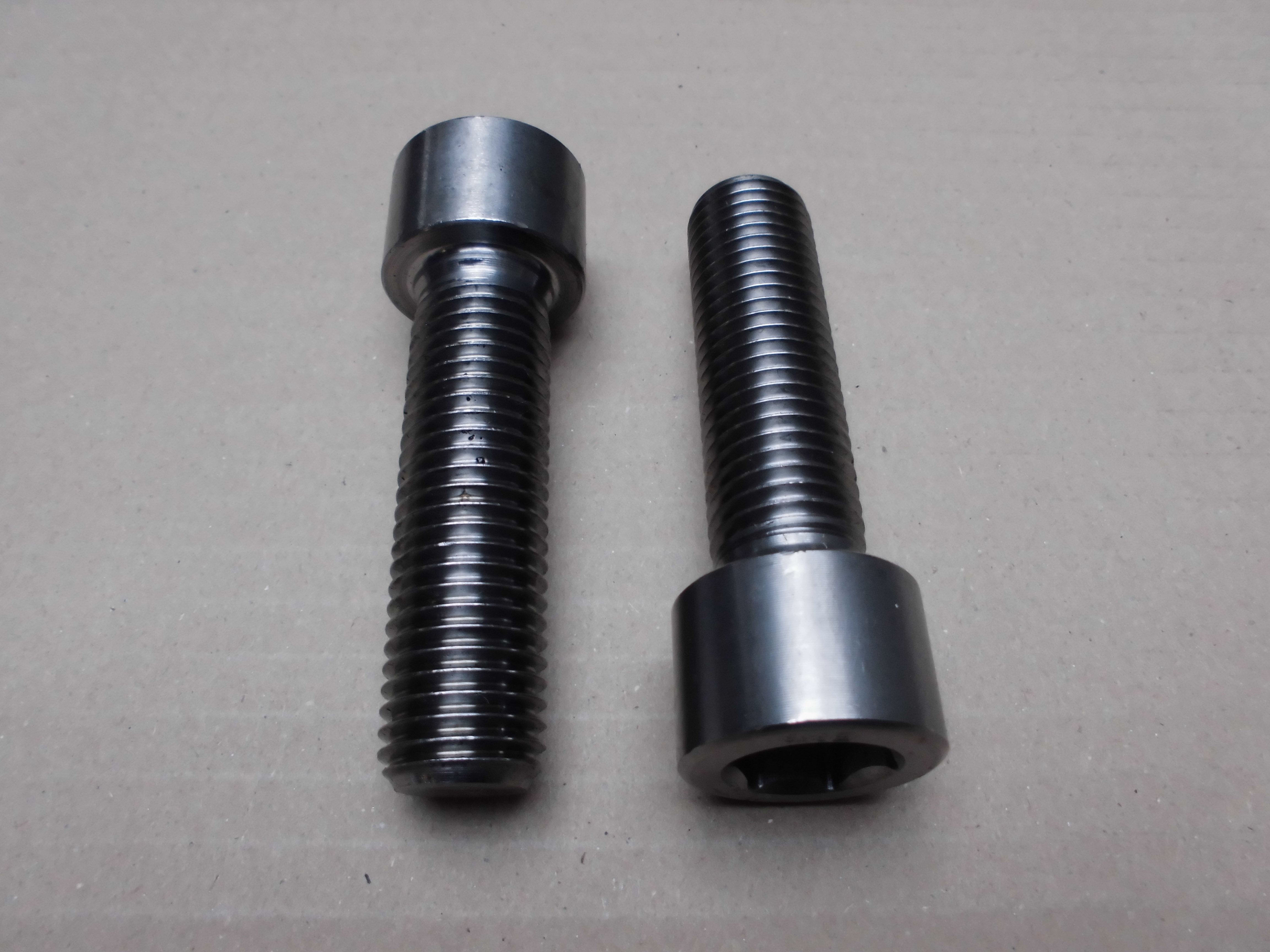 ZYL-SHR-M20X 70-CRMO4-912