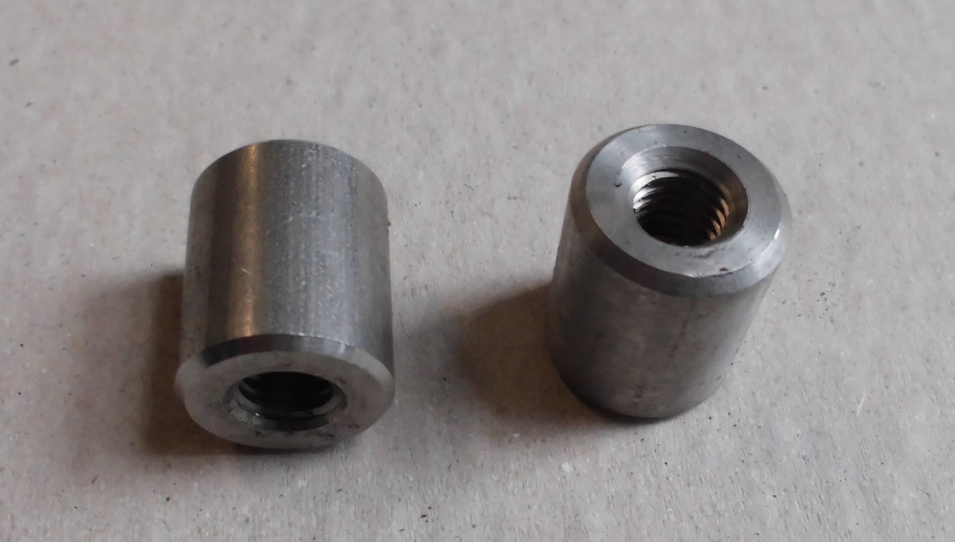 BUCHSE 16,0 X  8,0 X 19 V4A -IG- SOG.BV