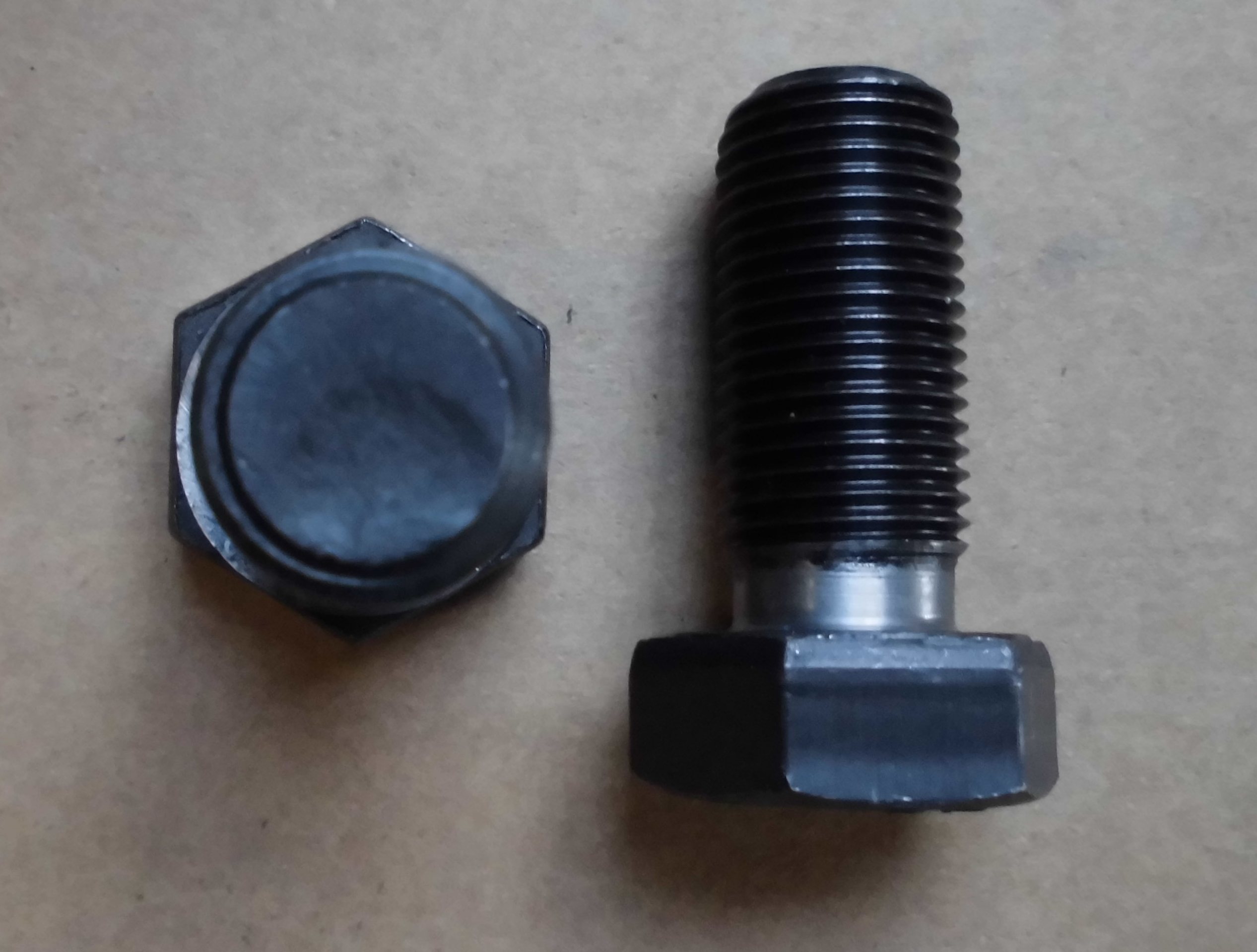 VERSCHLUSS-SCHRAUBE DIN 961 - A M 16 X 1,5 X 35 - 8.8