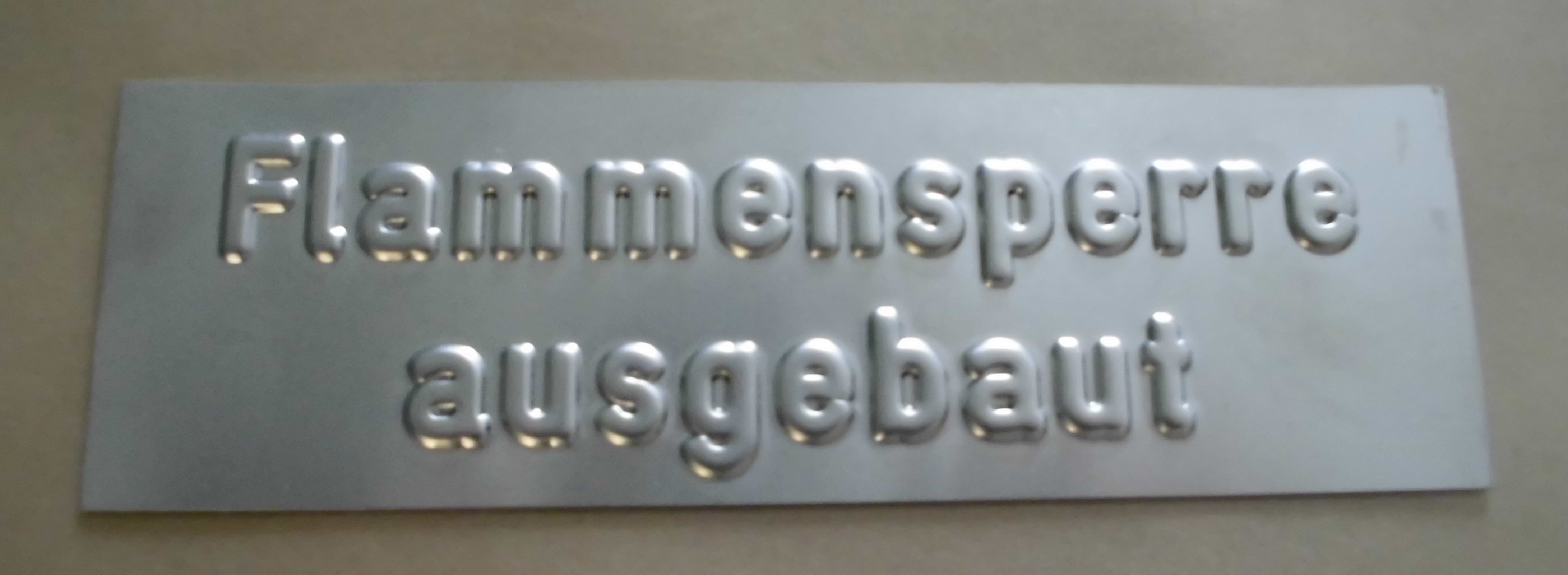 SCHILD V2A-FLAMMENSPERRE AUSGEBAUT